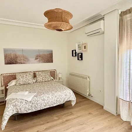 Espacios Blanco Santiago Apartman Valladolid