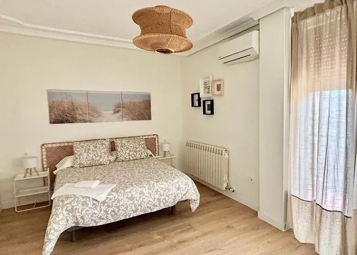 Espacios Blanco Santiago Apartman Valladolid