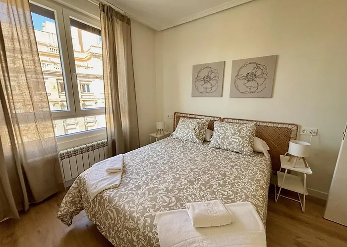 Espacios Blanco Santiago Apartman Valladolid