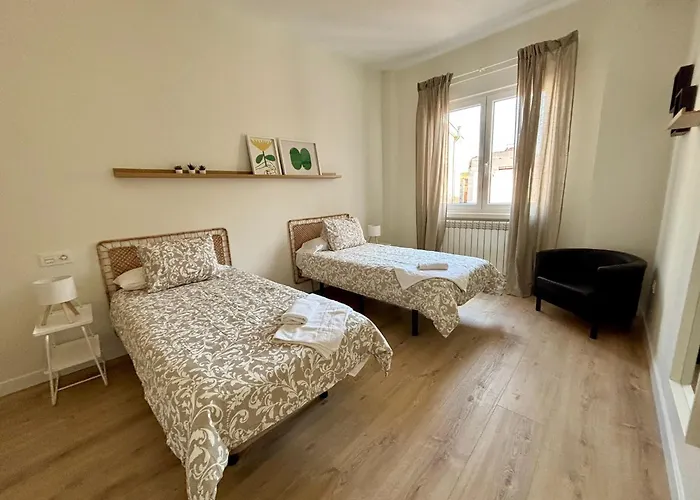 Espacios Blanco Santiago Apartman Valladolid